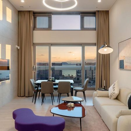 Le Collective Yeosu Apartment Bagian luar foto