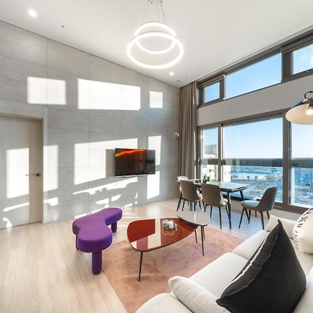 Le Collective Yeosu Apartment Bagian luar foto
