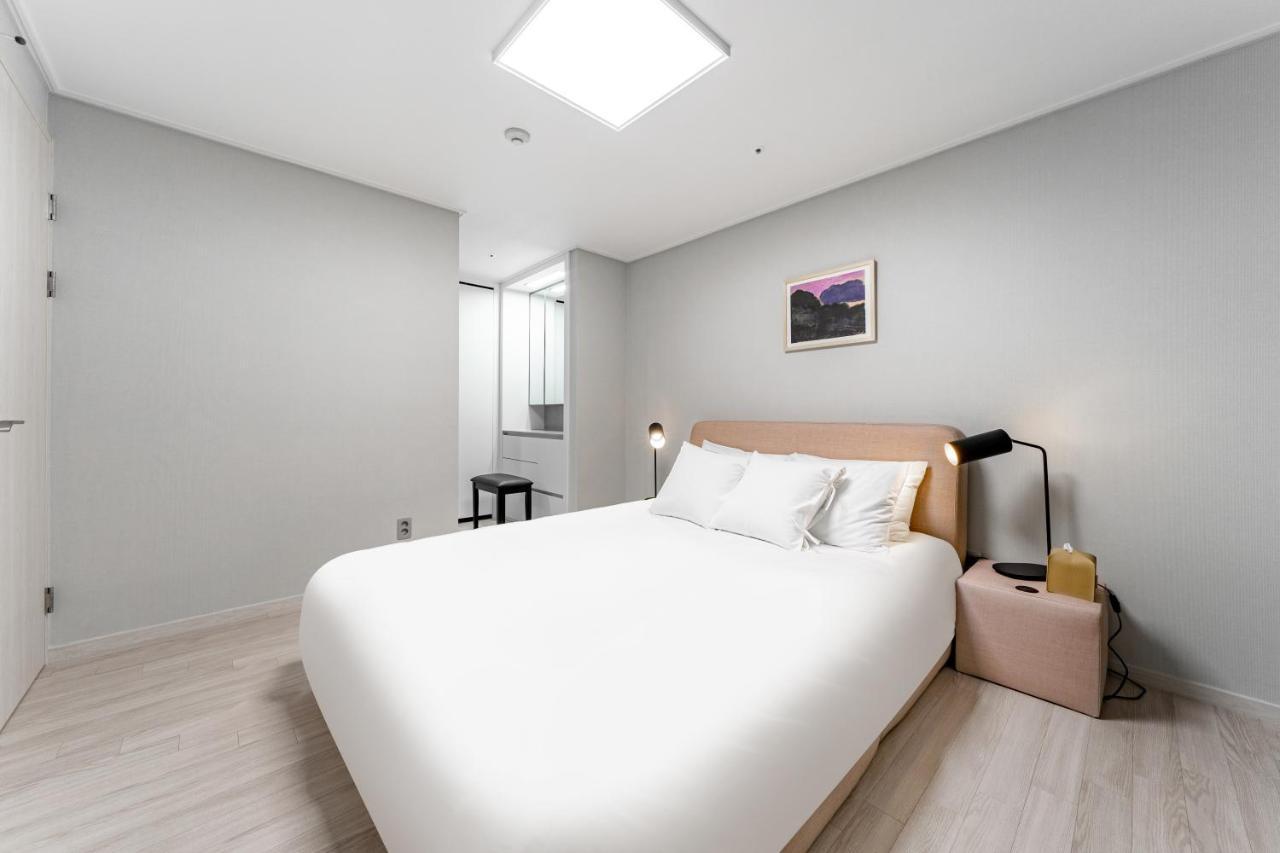 Le Collective Yeosu Apartment Bagian luar foto