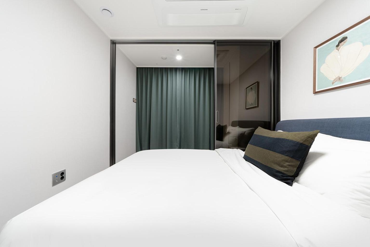 Le Collective Yeosu Apartment Bagian luar foto